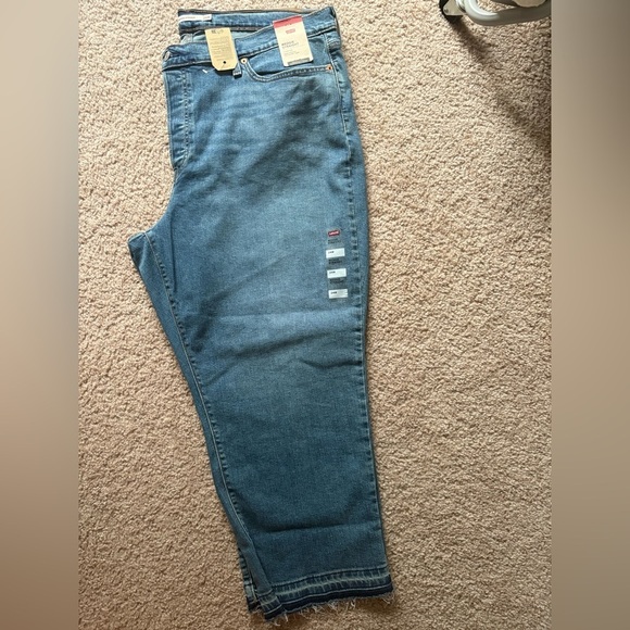 Levis 501's Wedgie Straight Denim Jeans Women's Plus Size 24W NWT - Picture 3 of 4